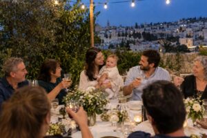 טקסי מתן השם: ברית מילה, זבד הבת ושמחת בת - מתי ואיך מכריזים על שם התינוק